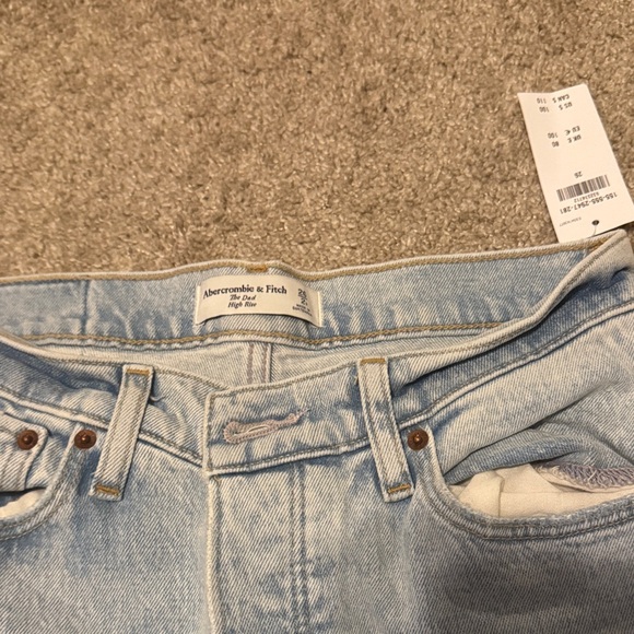 Abercrombie and fitch jeans - Picture 2 of 4
